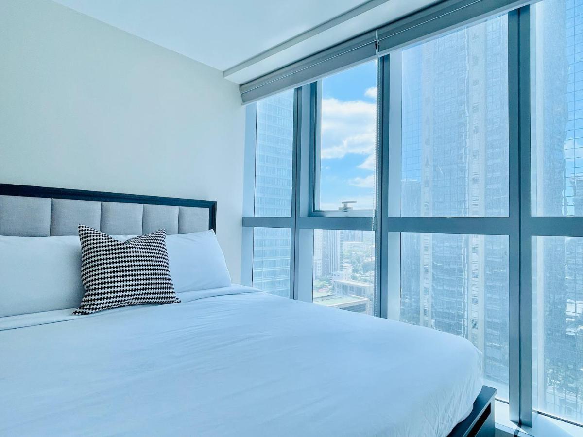 Uptown Parksuites Bgc Taguig Exterior photo
