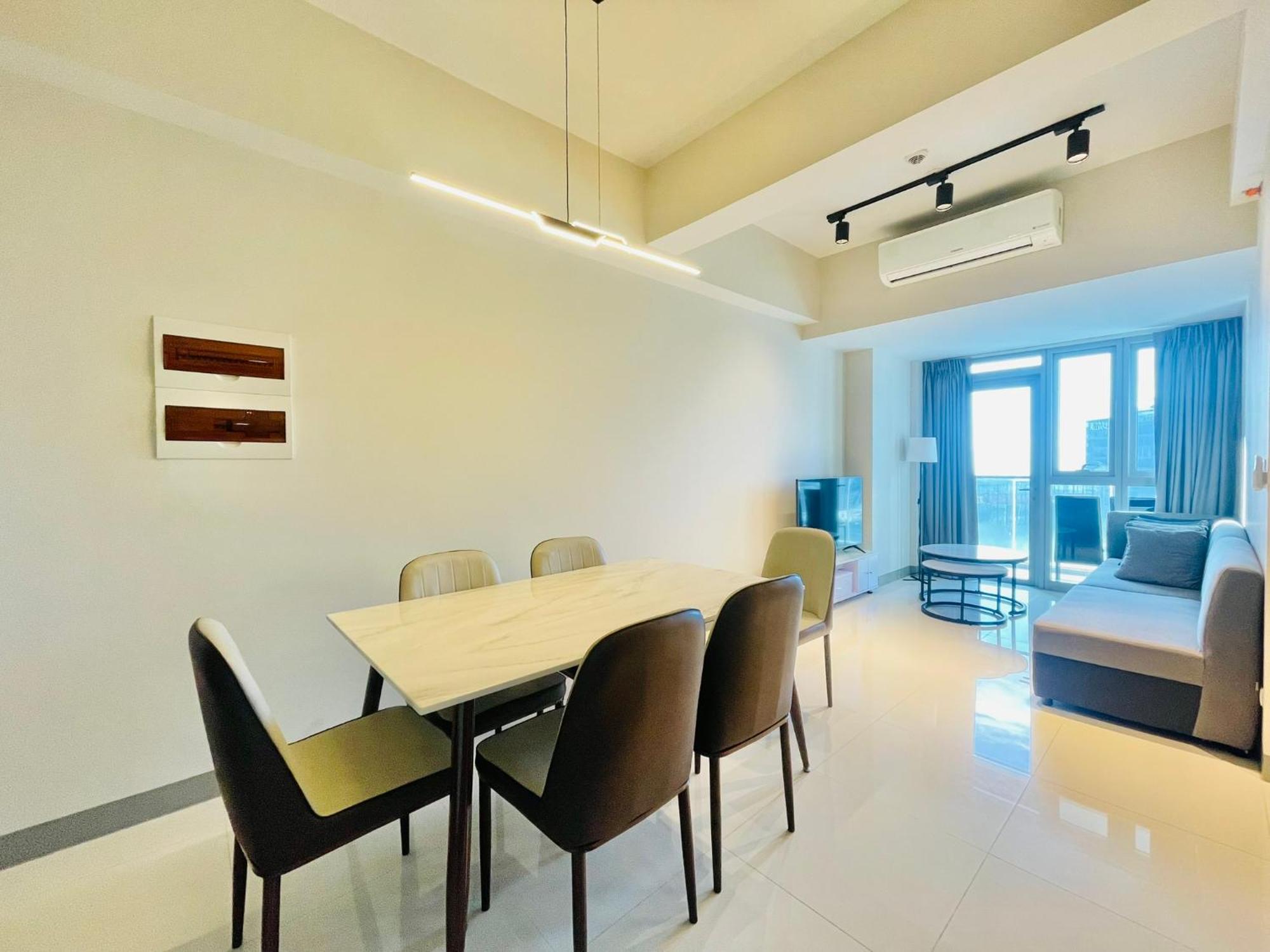 Uptown Parksuites Bgc Taguig Exterior photo