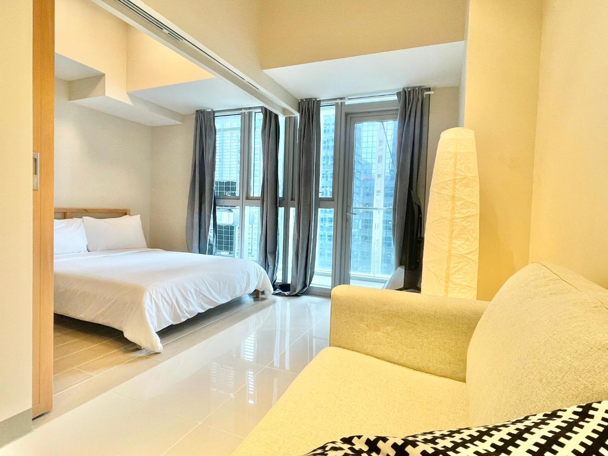 Uptown Parksuites Bgc Taguig Exterior photo